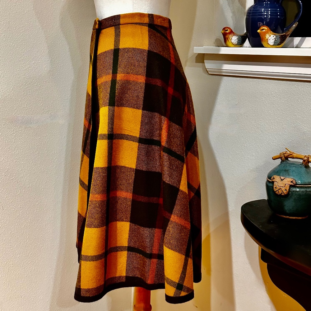 1950s Pendleton Wrap Around Bias Cut Skirt Block Plaid Wool, XS - S Size - Picture 7 of 11